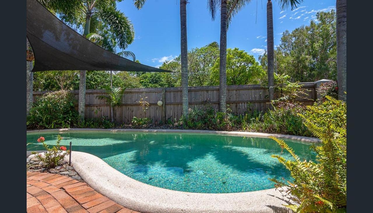 Modern 2 Bedroom Townhouse - Four Mile Beach Escapes Port Douglas Exterior foto