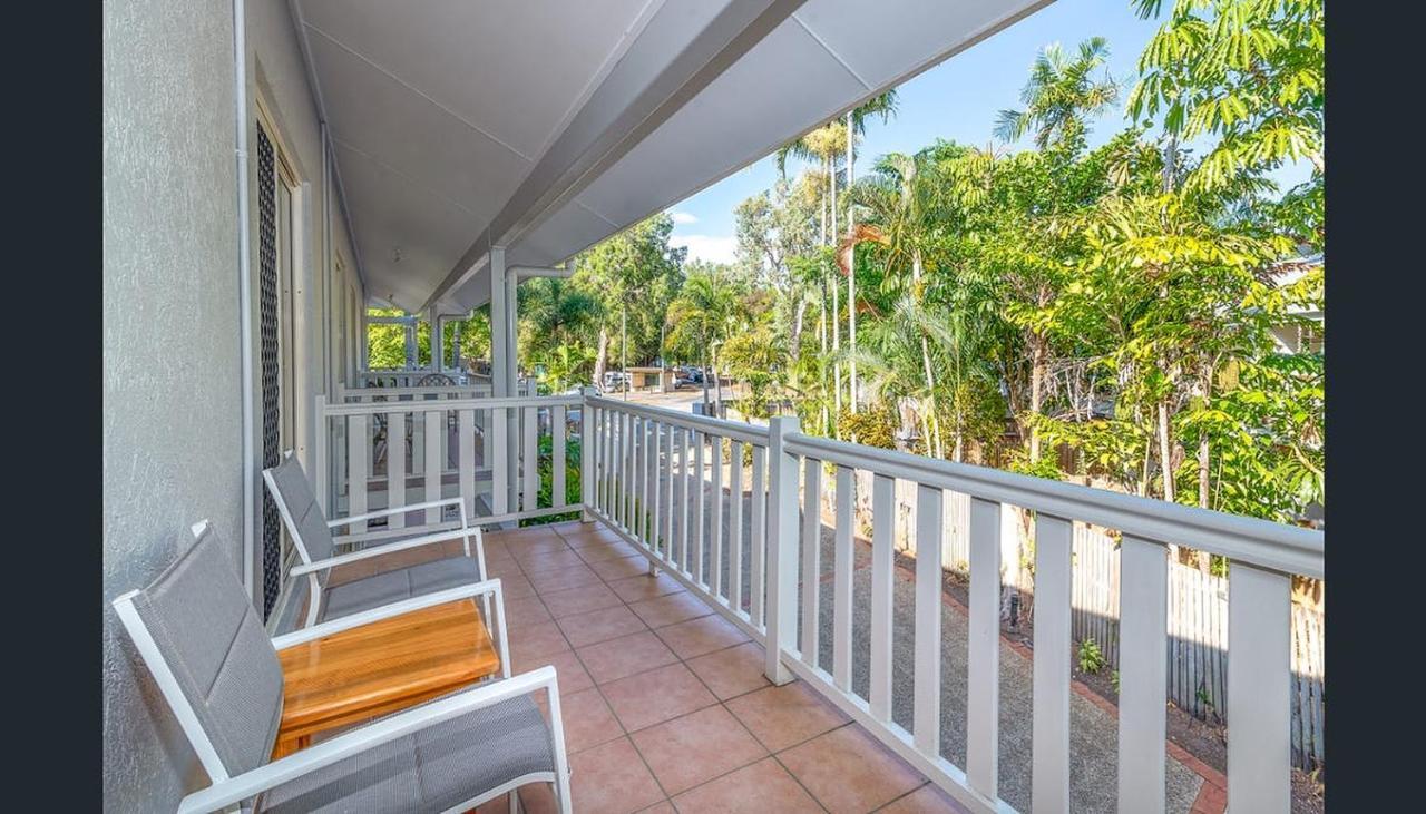 Modern 2 Bedroom Townhouse - Four Mile Beach Escapes Port Douglas Exterior foto