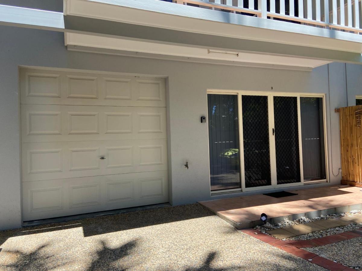 Modern 2 Bedroom Townhouse - Four Mile Beach Escapes Port Douglas Exterior foto